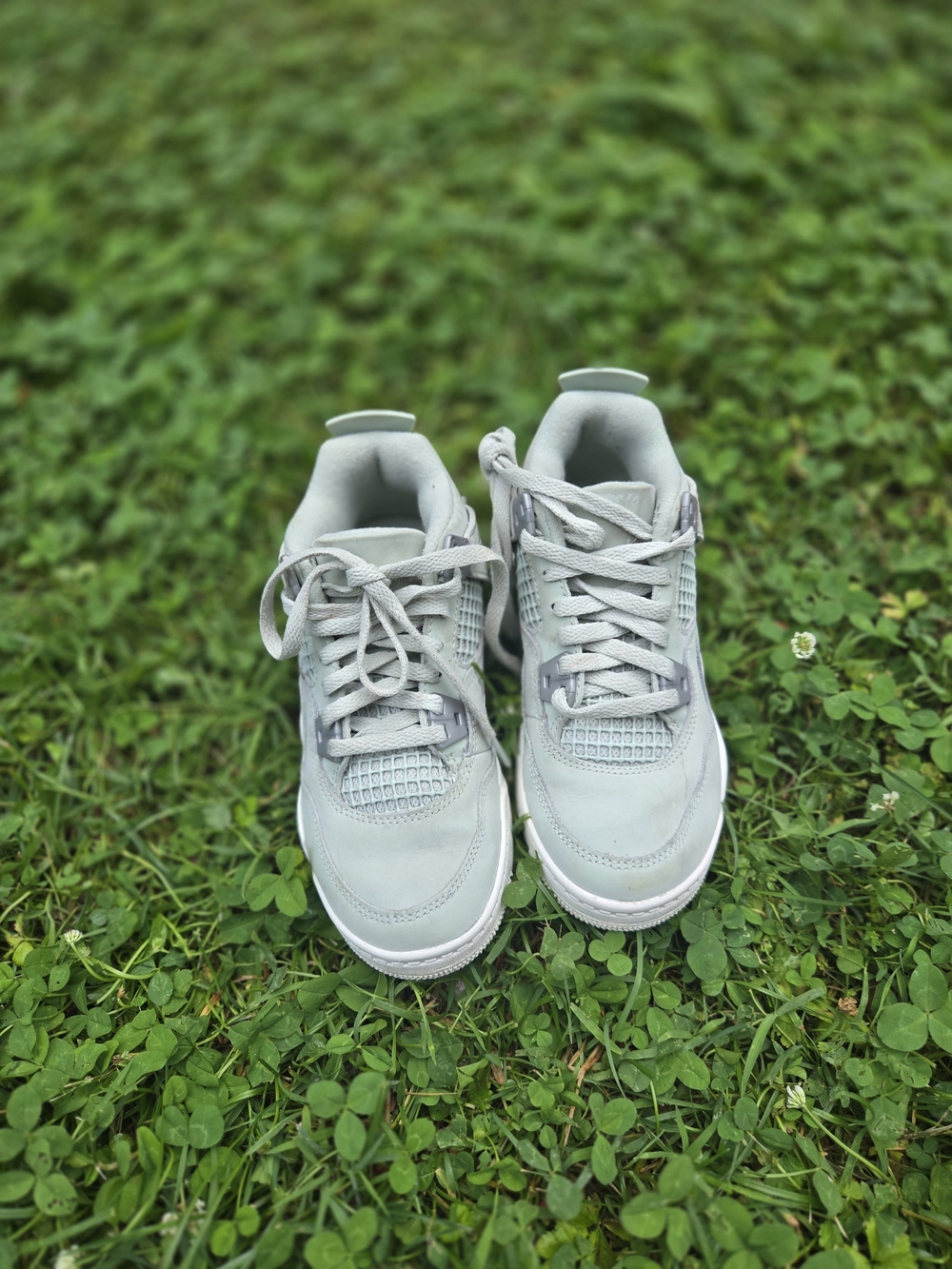 JORDAN KIDS Jordan 4 Abundance "Seafoam Sail" Sneakers Size 1 (KIDS)